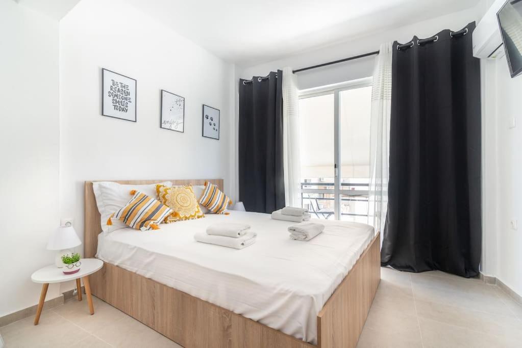New Studio In The Heart Of City Center Heraklion Exterior foto