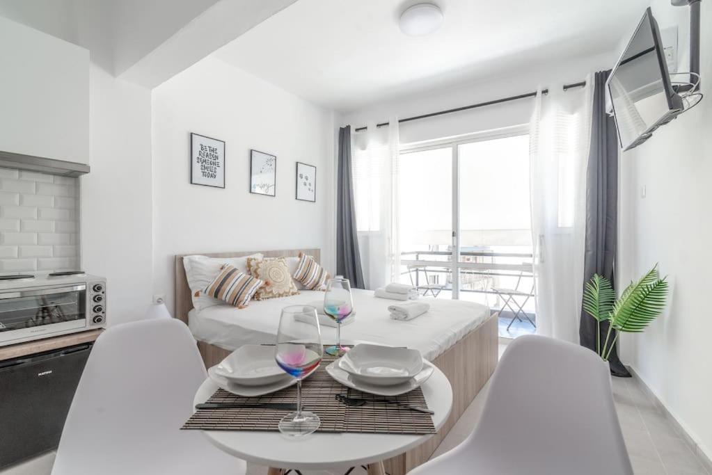 New Studio In The Heart Of City Center Heraklion Exterior foto